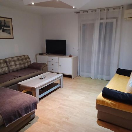 Šenoina ulica 36 JM Apartment Pula Exterior foto